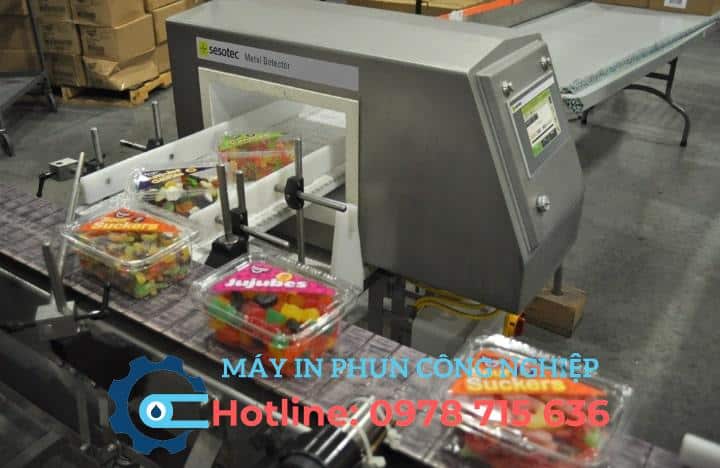 Máy dò kim loại trong thực phẩm: Kiểm soát chất lượng 9 Máy dò kim loại trong thực phẩm