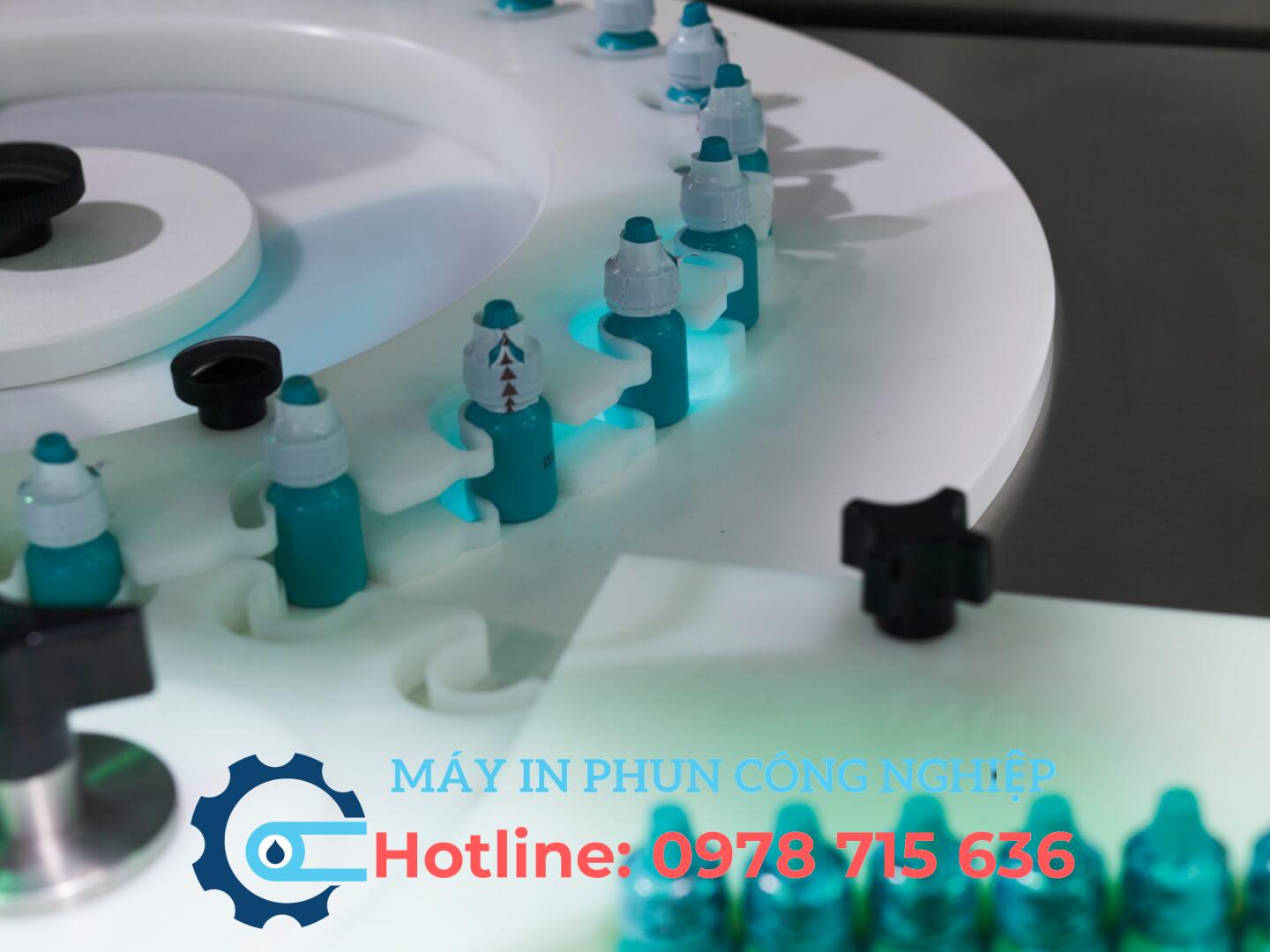 Máy in Laser UV Videojet 7810 5 Máy in laser UV trên chai nhựa