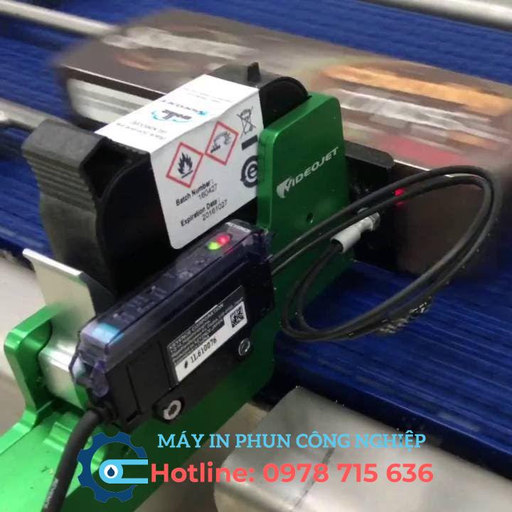 Máy in code nhiệt mực VideoJet 8510 4 Máy in code VideoJet 8510